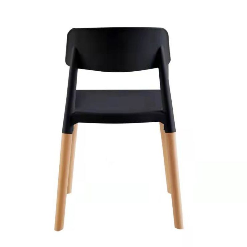 SILLA-PP-FINLANDEK-NEGRA-CON-PATAS-DE-MADERA-4-46670